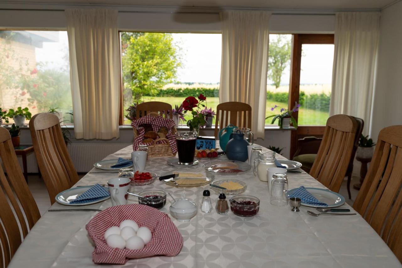 Bed and Breakfast Shalom Gjerlev Екстер'єр фото